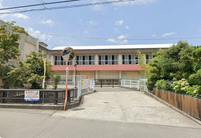 和歌山市立東山東小学校の画像1