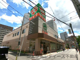 ライフ 中崎町駅前店