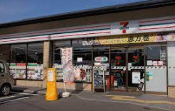 セブンイレブン 京都馬代一条店の画像1