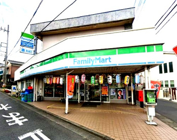 ファミリーマート 仙谷店の画像1