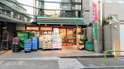 まいばすけっと 西麻布店の画像1