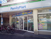 ファミリーマート 中西高野店