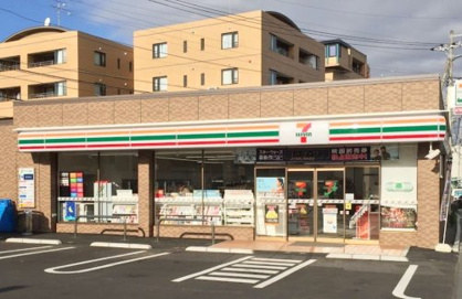 セブン-イレブン 横浜さちが丘店の画像1