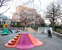 豊島区立駒込公園