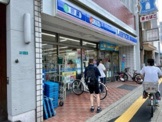 ローソン 昭和町店