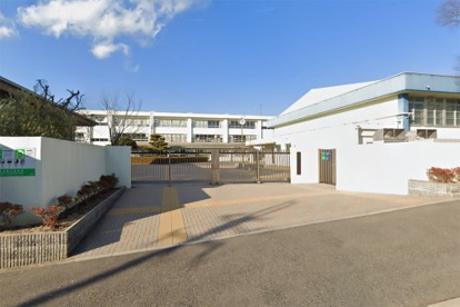 男山第三中学校の画像1