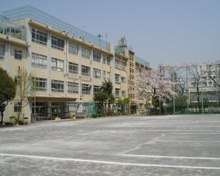 中学校 豊島区立駒込中学校