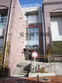 豊島区立　西池袋中学校の画像1