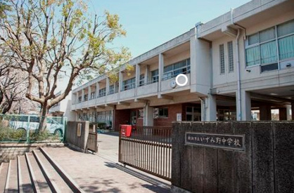 横浜市立いずみ野中学校の画像1