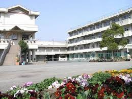 柏ケ谷中学校の画像1