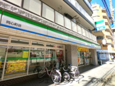 ファミリーマート 同心町店