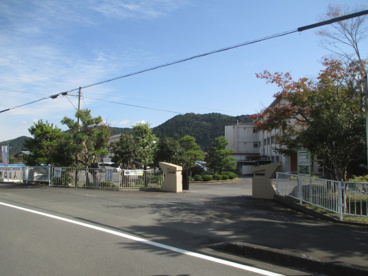 原野谷中学校の画像3