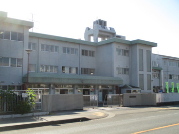 山名小学校の画像2