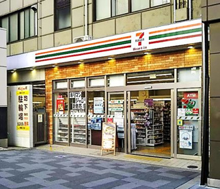 セブンイレブン ハートインJR鳳駅東口店の画像1