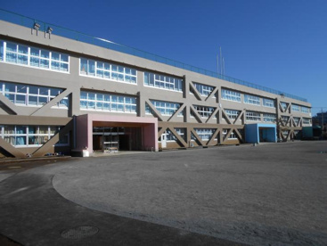 立川市立第五小学校の画像1