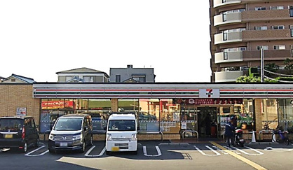 ファミリーマート 堺百舌鳥陵南町店の画像1