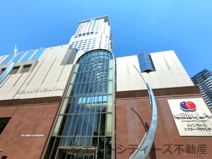 梅田芸術劇場メインホール