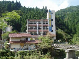 大津市立葛川中学校の画像1