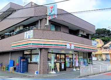 セブンイレブン 調布上石原3丁目店の画像1