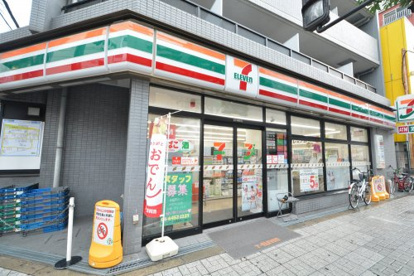 セブンイレブン大阪福島7丁目店の画像1