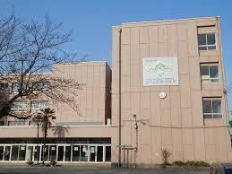 草加市立八幡小学校の画像1