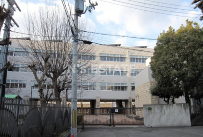 神戸市立長田中学校の画像1