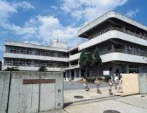 宇治市立御蔵山小学校の画像1