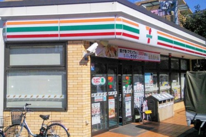 セブン-イレブン 横浜北寺尾７丁目店の画像1