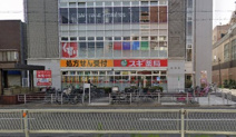 スギ薬局昭和町北店