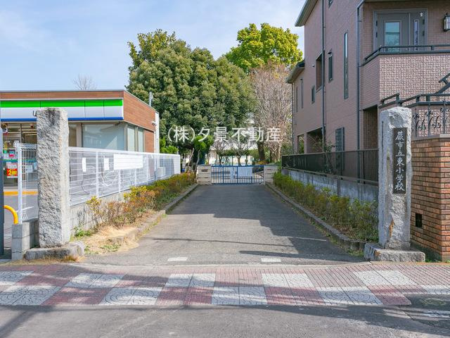 蕨市立東小学校の画像