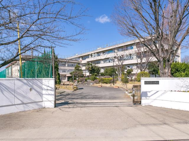 蕨市立第二中学校の画像