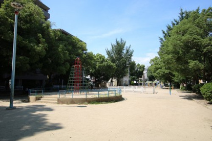 鷺洲中公園の画像1
