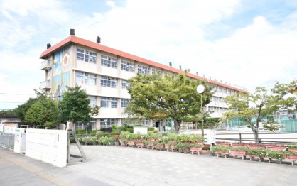 鹿児島市立谷山中学校の画像1
