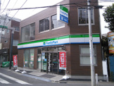 ファミリーマート
