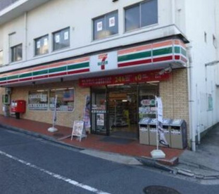 セブンイレブン 横浜富岡西1丁目店の画像1