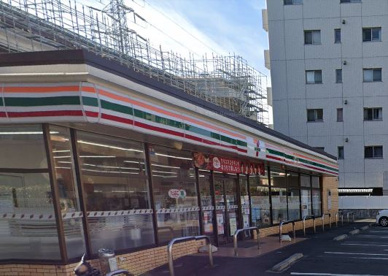 セブンイレブン 横浜樽町4丁目店の画像1