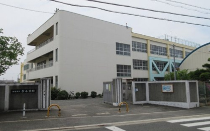 立川市立幸小学校の画像1