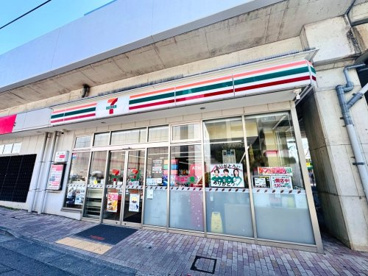 セブンイレブン練馬富士見台駅西店の画像1