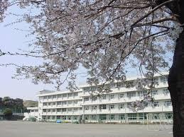 座間市立栗原小学校の画像1