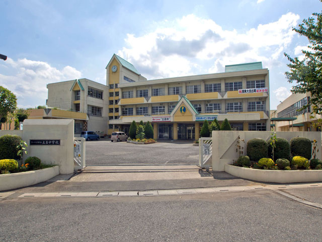 さいたま市立土呂中学校の画像
