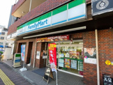 ファミリーマート　伝通院前店