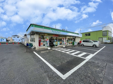 ファミリーマート 武蔵村山中原店の画像1