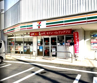 セブンイレブン 横浜大久保1丁目店の画像1