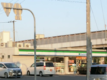 ファミリーマート　岸和田中井町東店