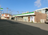 ファミリーマート　和泉伯太町店