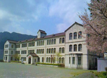 青和学園（中等部）