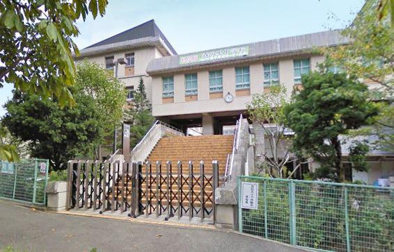 森の里中学校の画像