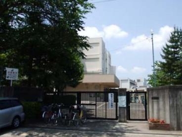 成瀬台小学校の画像