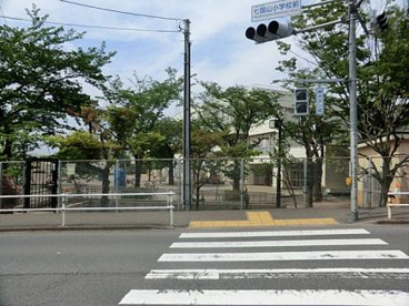 七国山小学校の画像1
