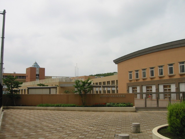 小山ヶ丘小学校の画像